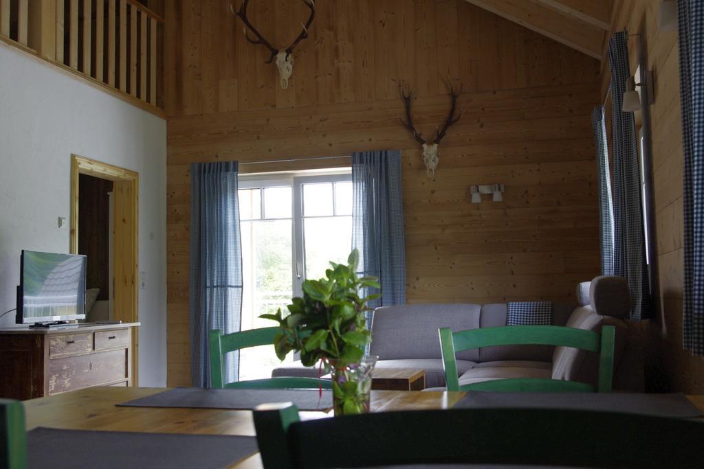 Huettenflair-Mosel Ferienwohnung إنكيرش المظهر الخارجي الصورة